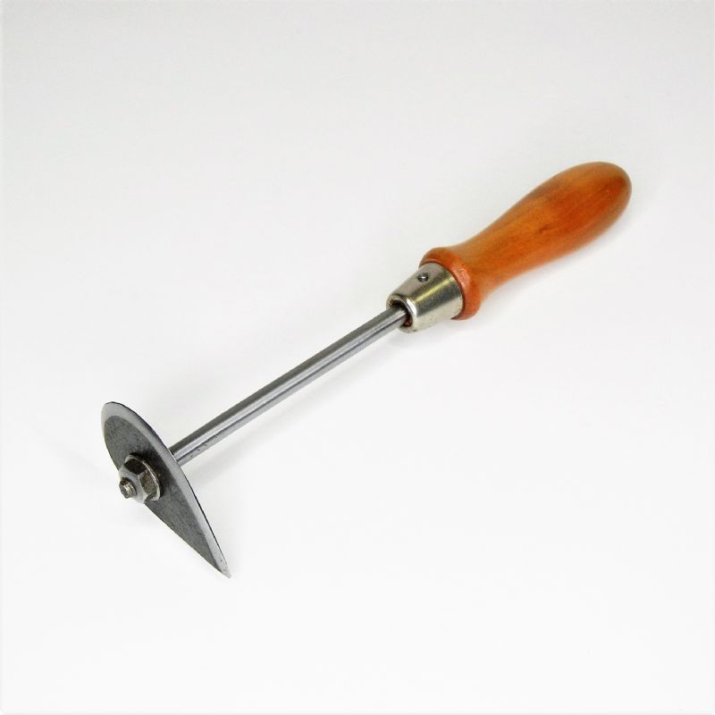 raschietto a goccia con lama in acciaio e impugnatura in legno laccato lunghezza mm. 75