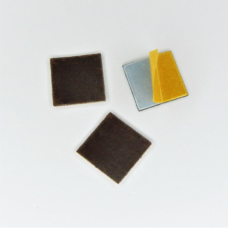 strisce abrasive in tela corindone adesive psa autoadesive mm. 20 x 20 p 600 a
