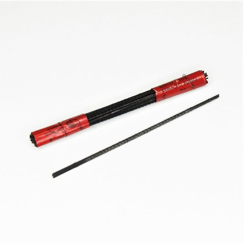 seghette per traforo n°4 Struzzo Rosso spaziate lunghezza mm. 130 (1 confezione di 144 pz. tot.).