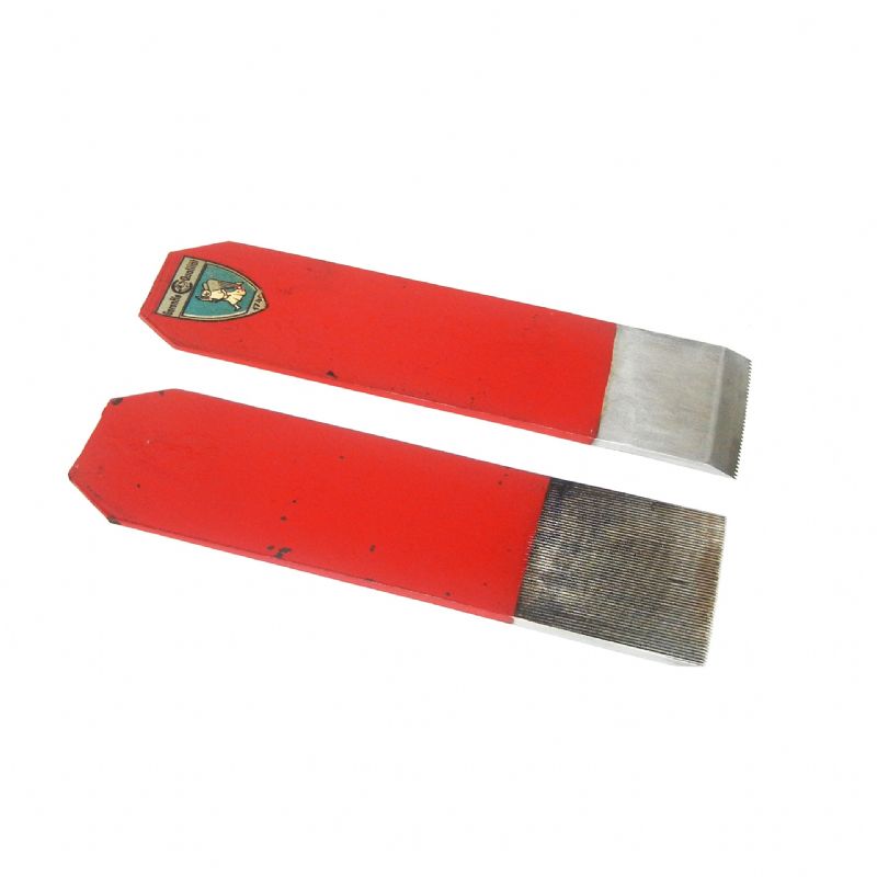 ferro lama per pialle in acciaio zigrinato marca Engels larghezza mm. 51, lunghezza 180 mm.