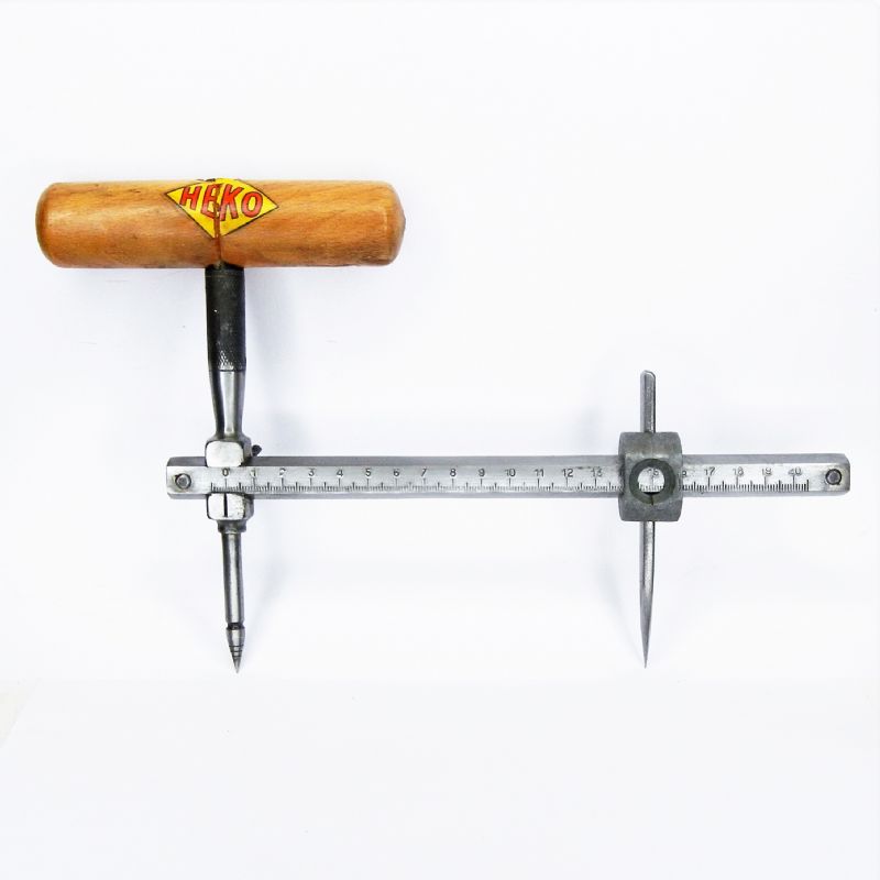 compasso per guarnizioni tagliadischi - tagliaanelli lunghezza asta regolabile mm. 400 con lama singola. Per guarnizioni fino a Ø mm. 800.