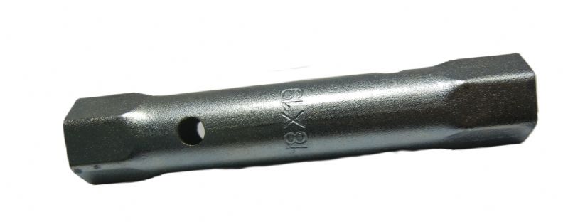 chiave a tubo doppia misura in acciaio temperato e nichelato 18x19 con foro di manovra del Ø 8