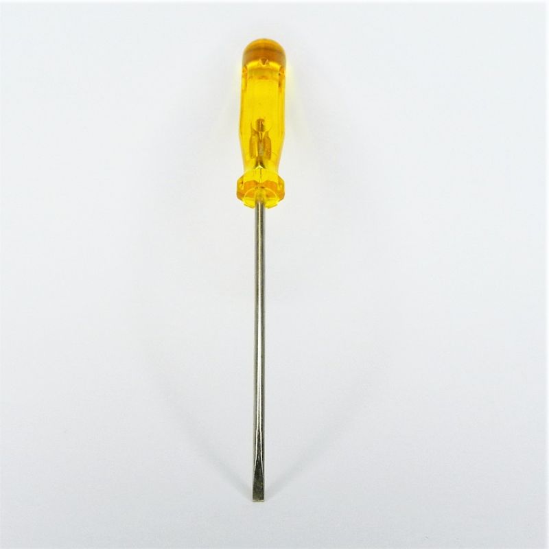 cacciavite - giravite 6 x 1 x 125 punta piana - a taglio manico in materiale antiurto isolato fino a 10.000 volt col. giallo